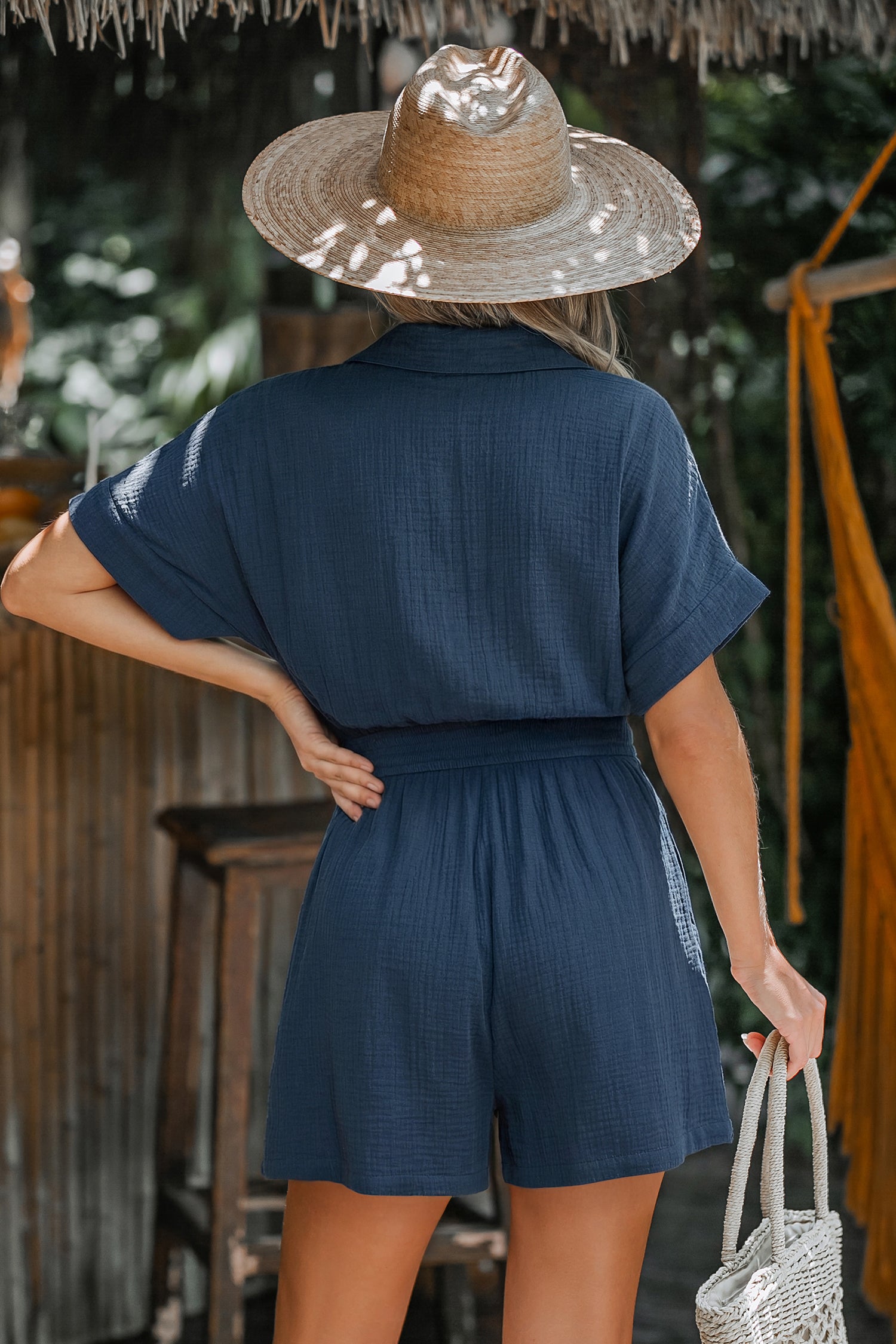 Marineblauer Kurzarm-Romper mit Hemdkragen aus Baumwolle