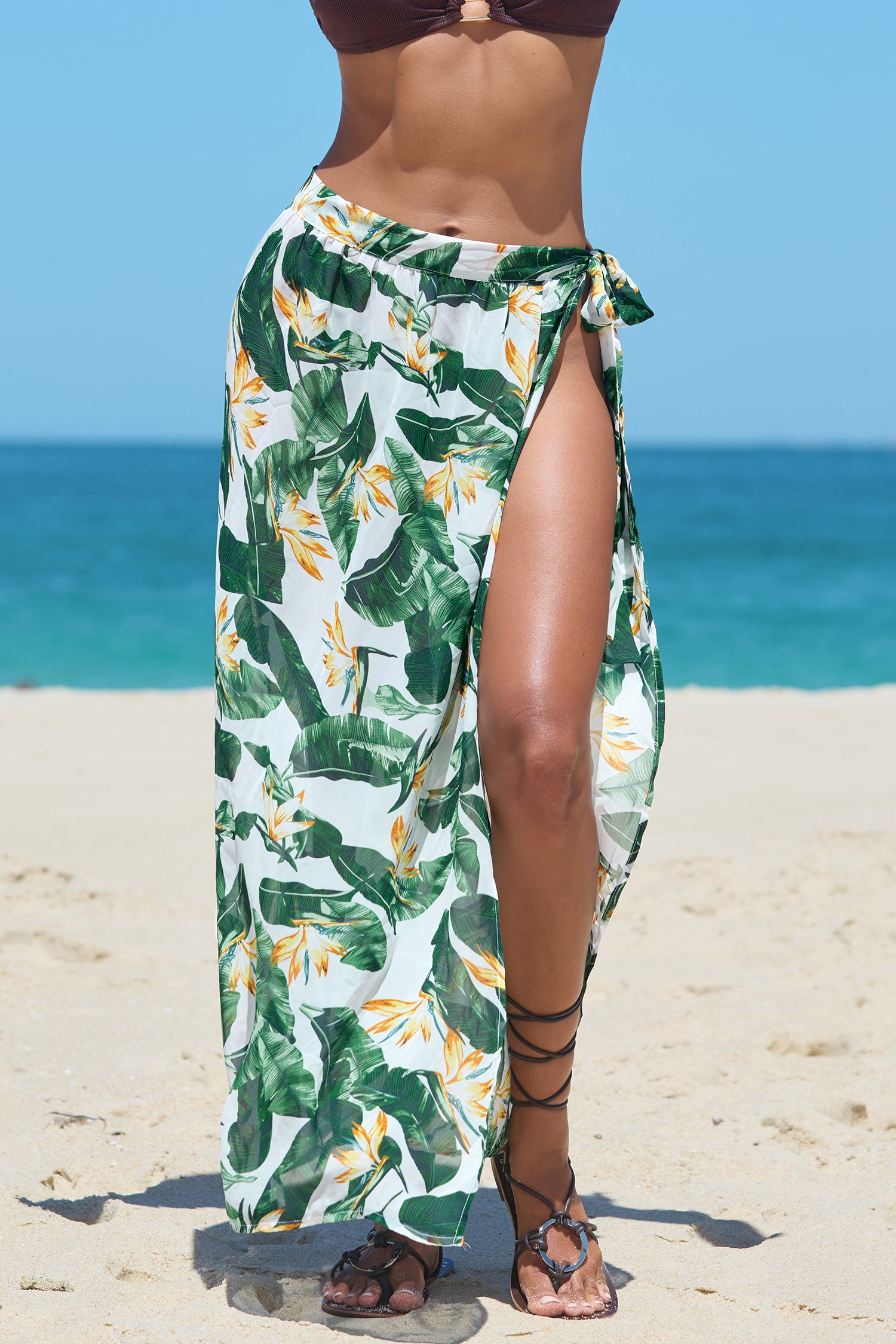 Tropischer Maxi-Strandsarong mit seitlicher Bindung