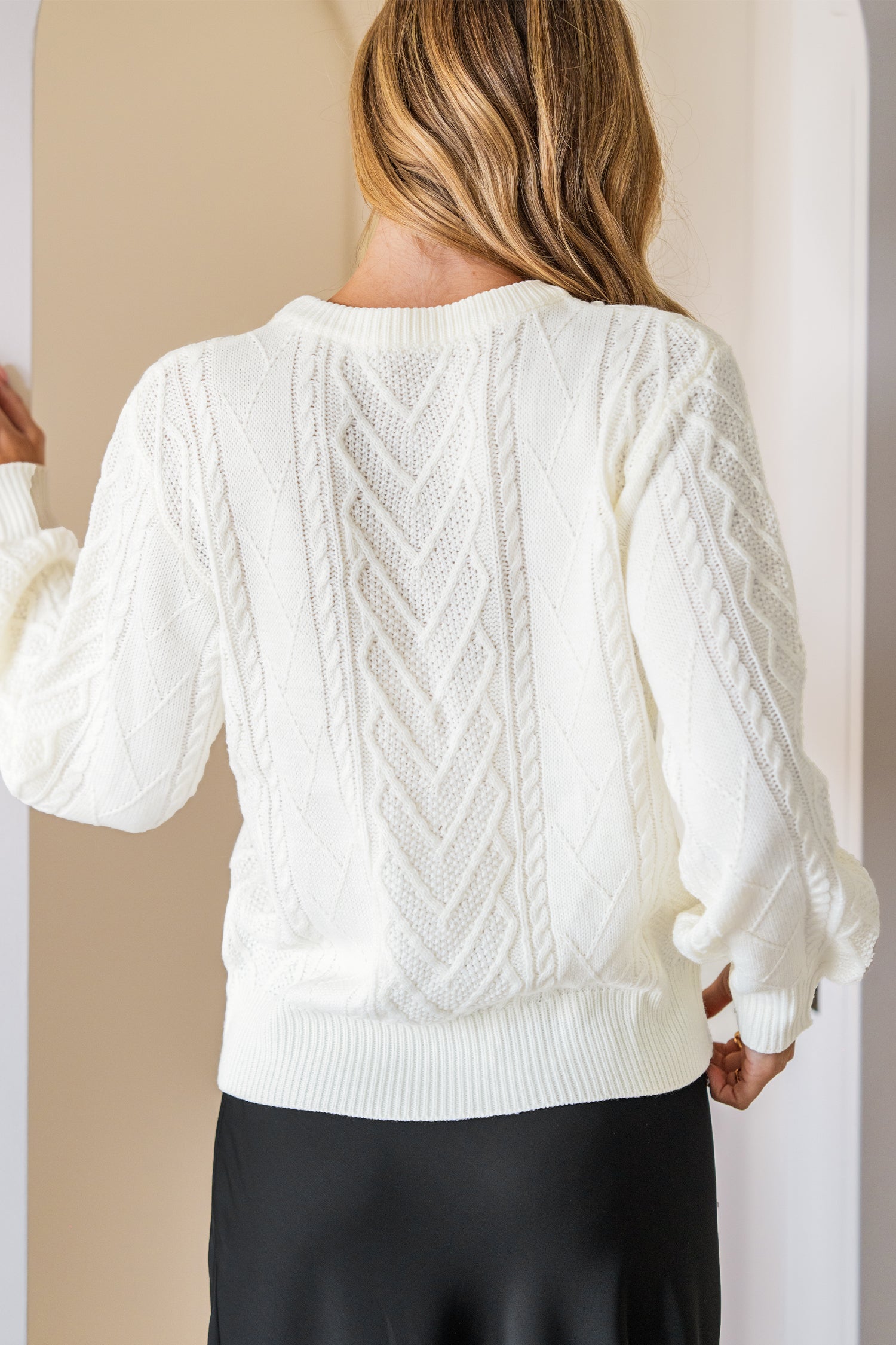 Beiger Lange Ärmel Schlüsselloch Pullover