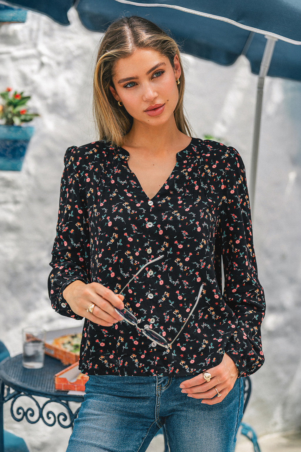 Schwarze Gekerbter Ausschnitt Bluse mit Knopfleiste vorne