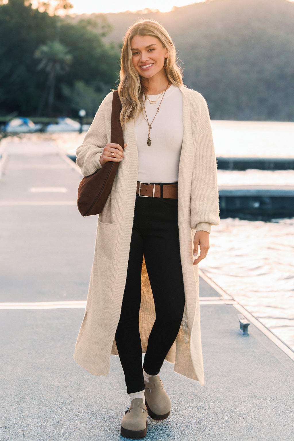 Beige Lange Strickjacke mit offener Vorderseite