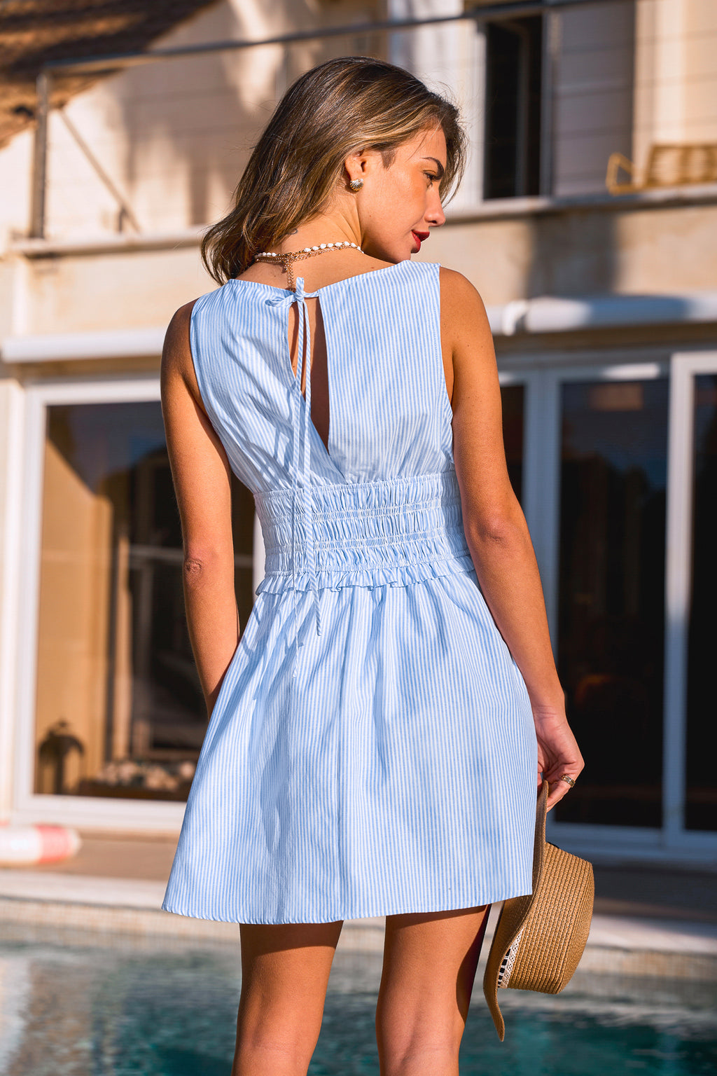 Blau Gestreiftes Ärmelloses Rundhals Mini-Strandkleid