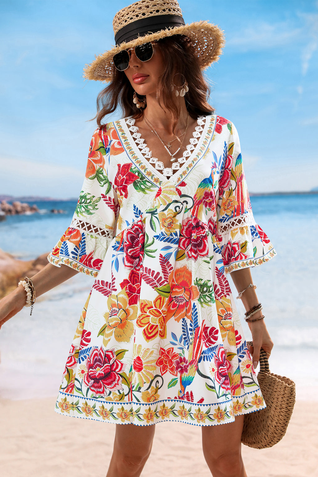 Blumiges V-Ausschnitt Minikleid mit halben Ärmeln