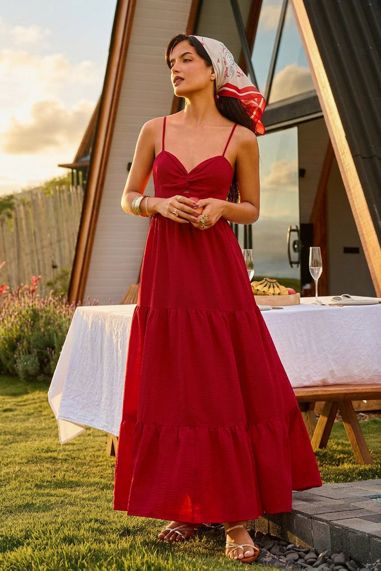 Rotes Festliches Maxi-Trägerkleid mit Knoten-Detail
