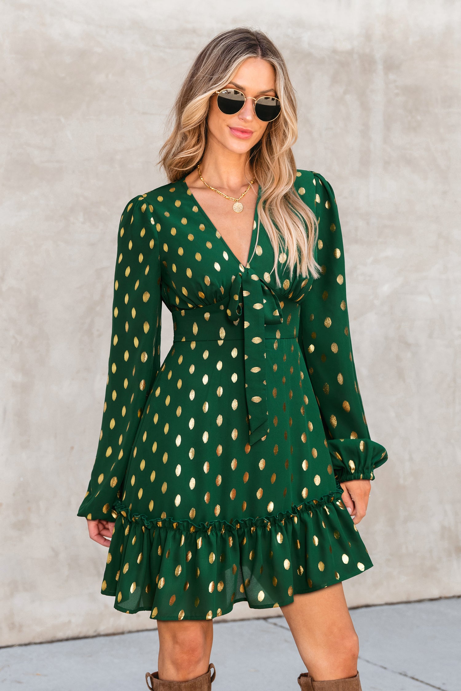 Grünes Polka Dot V-Ausschnitt Lange Ärmel Minikleid