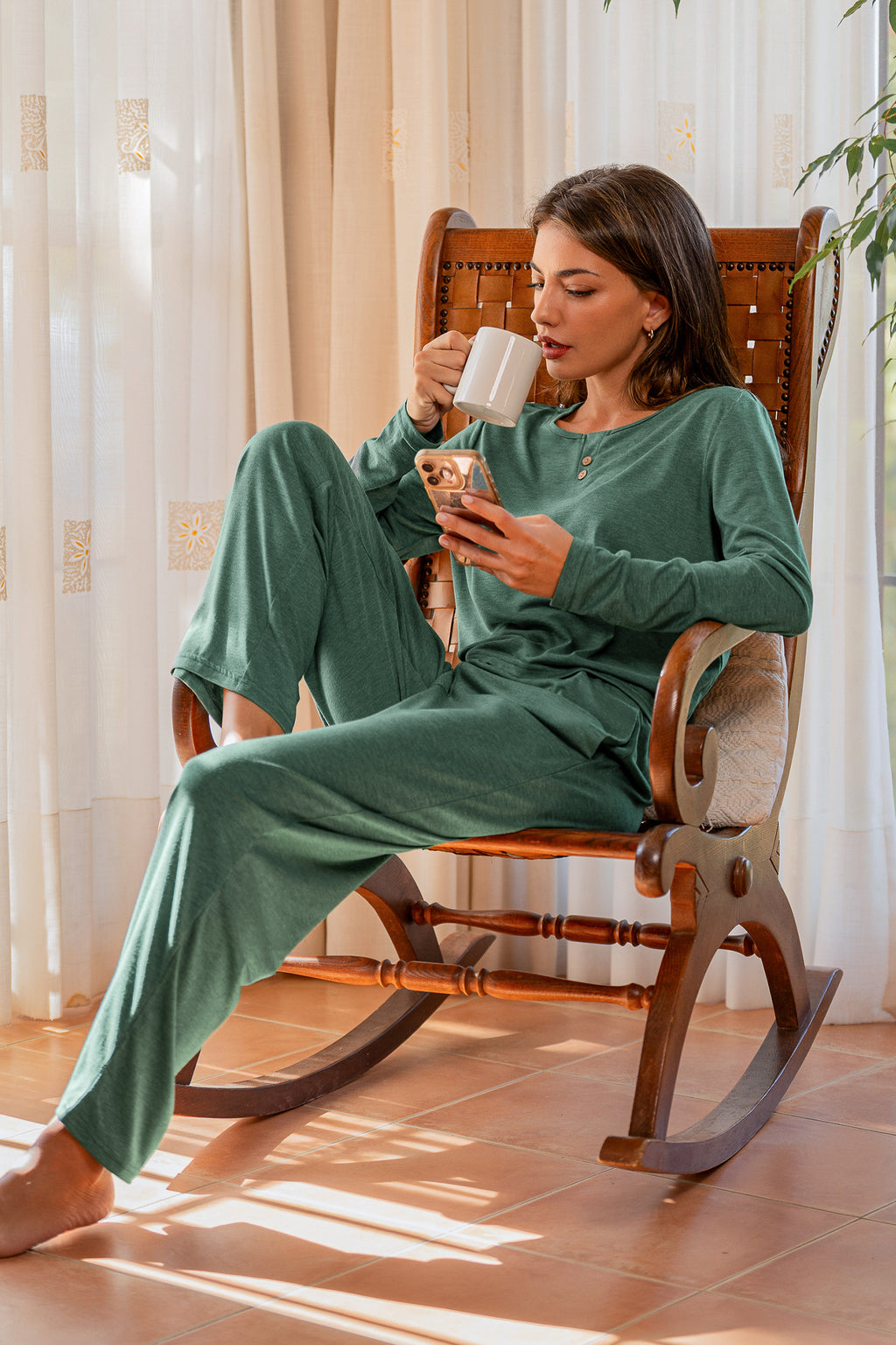Grünes Langarm Pyjama-Set