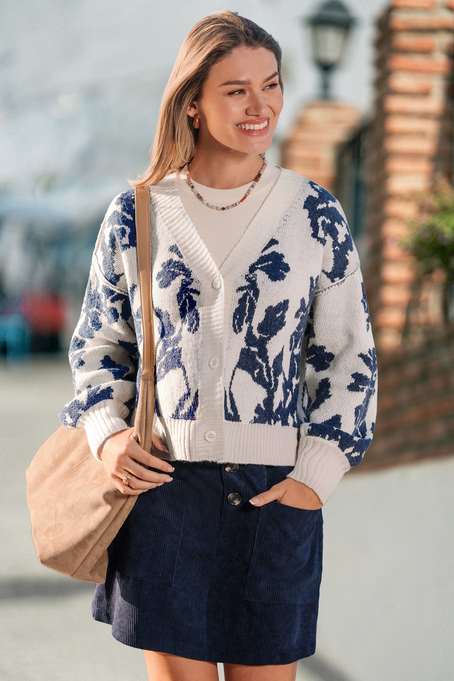 Blau-Weiße Geblümte V-Ausschnitt Strickjacke